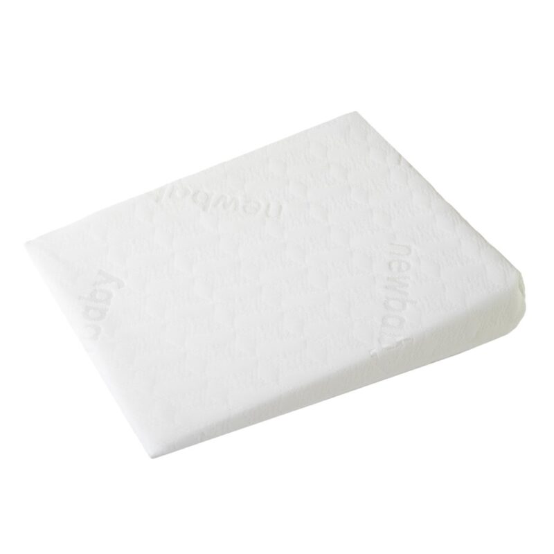 Dojčenský vankúš - klin New Baby BASIC biely 30x37 cm do kočíka